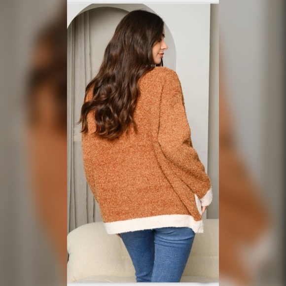 LAST 3️⃣ CAMEL LONG SLEEVE COLORBLOCK BUTTON UP SWEATER CARDIGAN - Picture 2 of 8